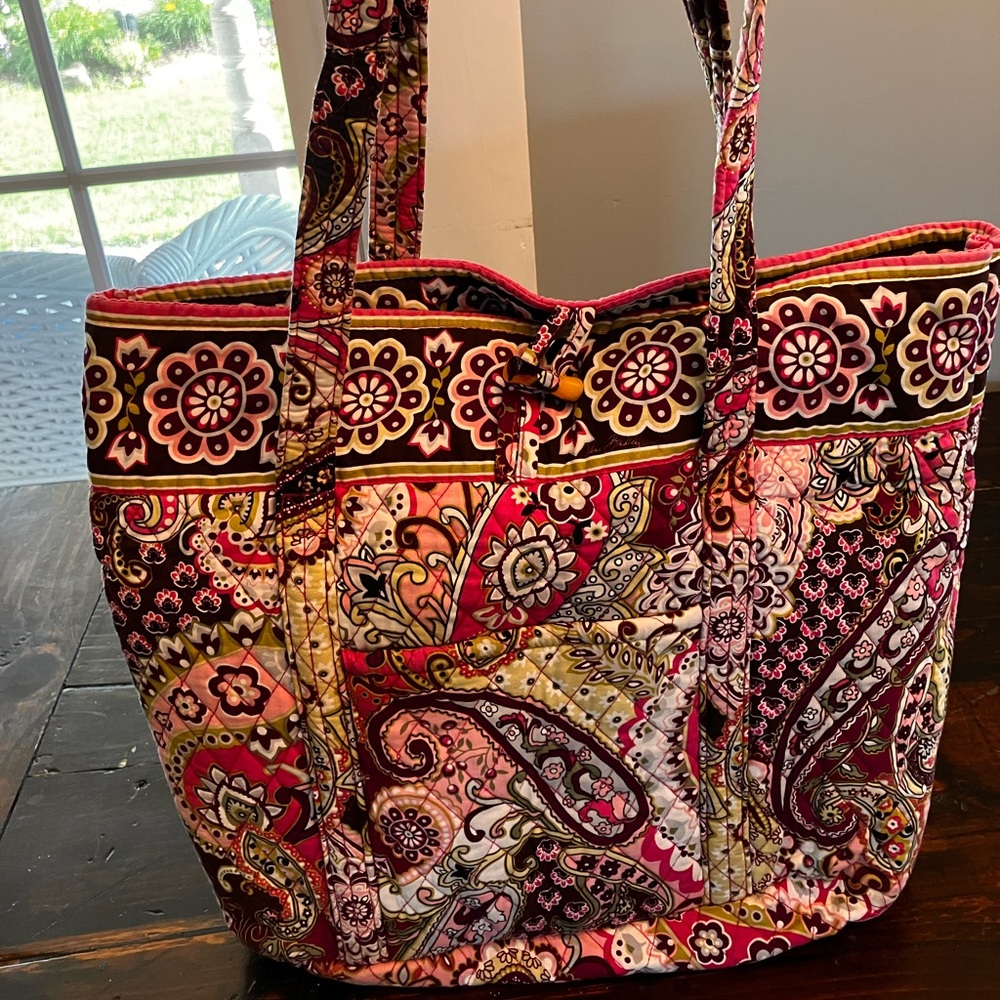 Vera Bradley Tote in Very Berry Paisley